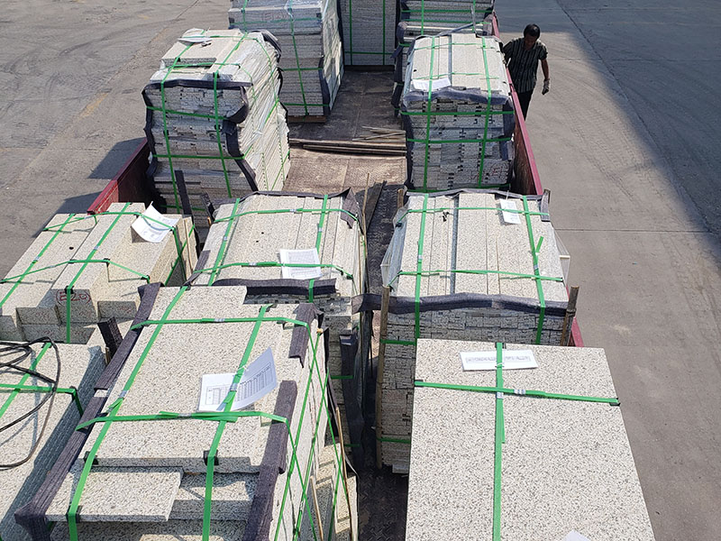 發(fā)貨現(xiàn)場(chǎng)